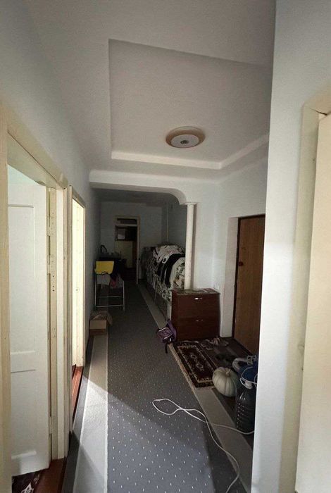 Квартира сотилади!