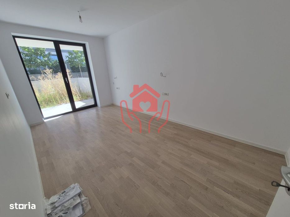 JANDARMERIEI (The IVY)-3 camere cu gradina, semi-mobilat, parcare!