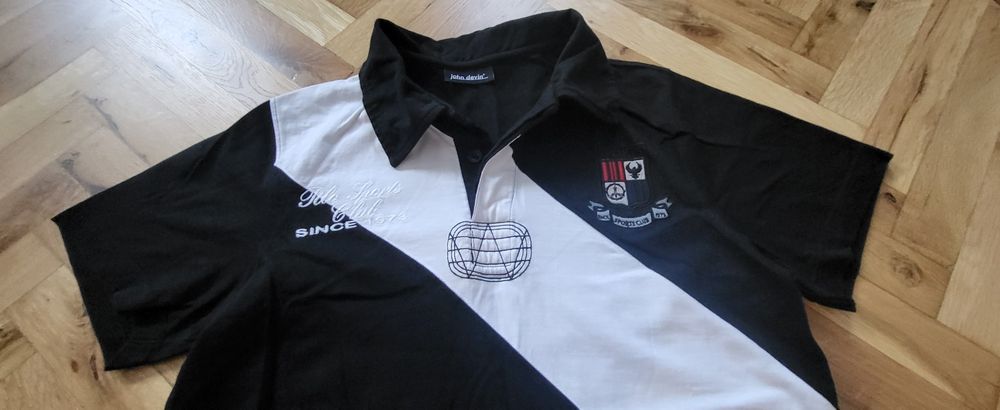 Мъжки тениски  с яка.