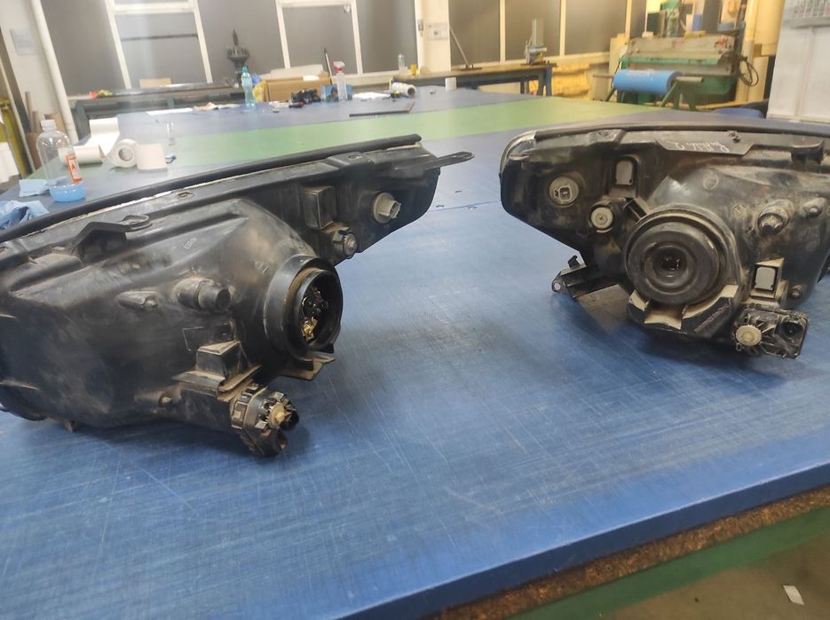 Фарове радио Тойота РАВ4 Toyota RAV4 2003 Декоративни елементи