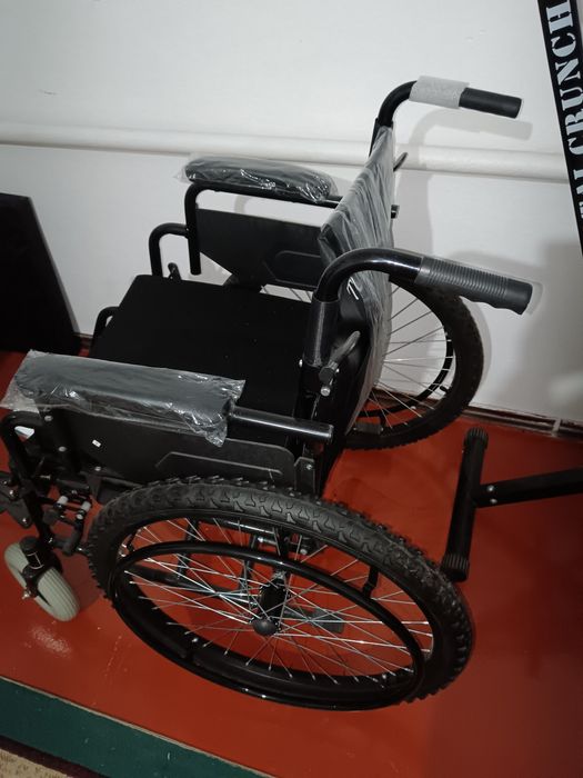 Инвалидная коляска