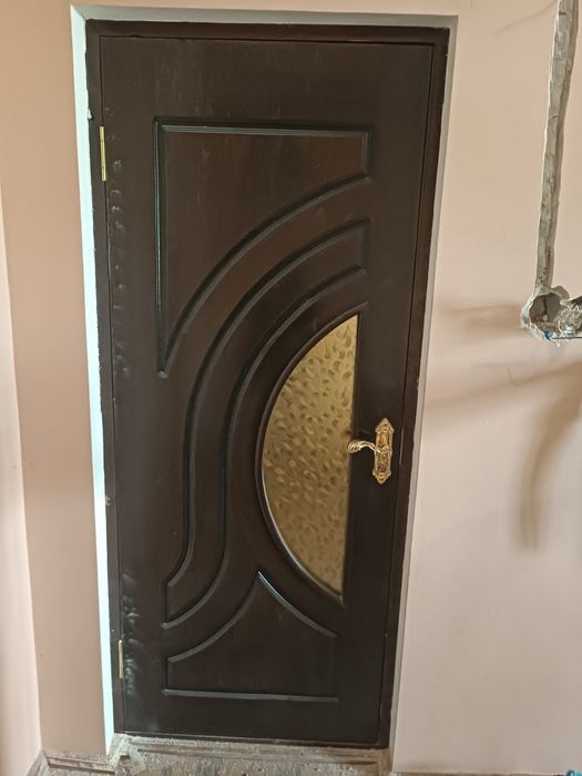 Эшикларни арзон келишилган  нархда сотаман