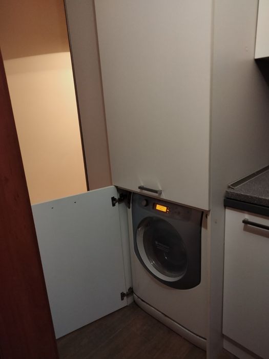 Давам двустаен апартамент под наем