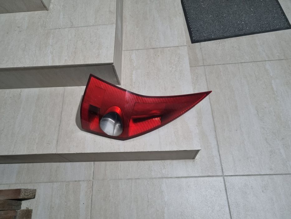 Stop stânga spate renault megane 2 break  combi