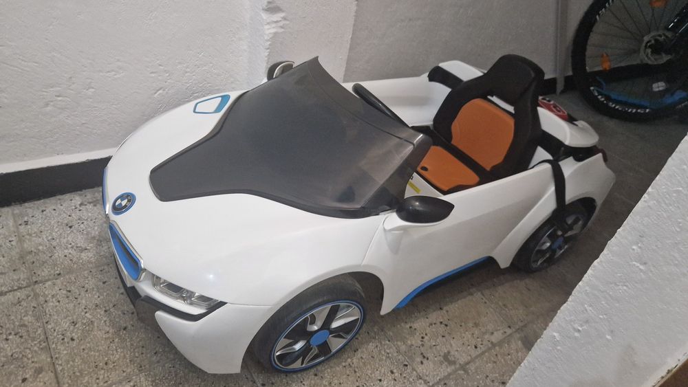 BMW  I8  Concept