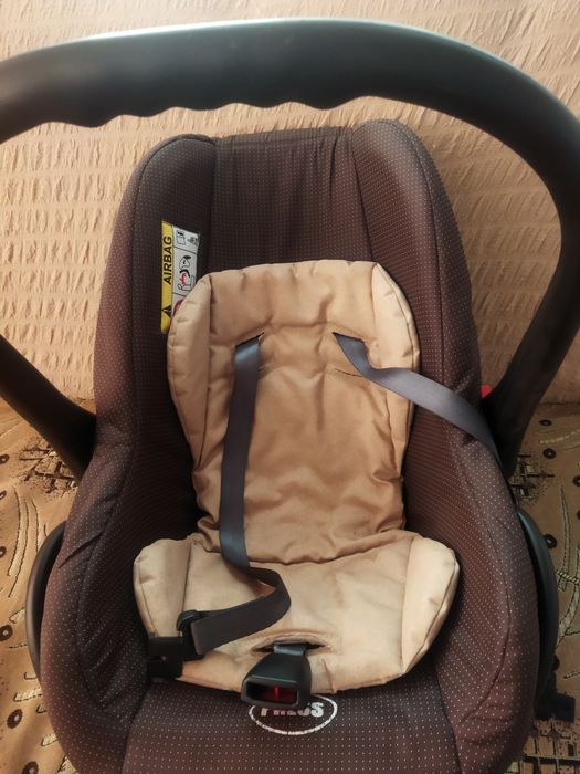Продам детское автокресло