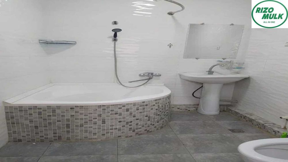 Шайхонтохур тумани Шофайзда ховли сотилади.NR494/28