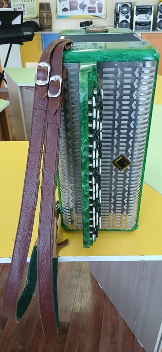 Баян  в отличном состоянии