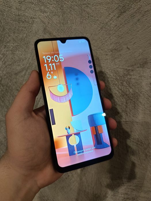 Redmi 14С 256гб хороший