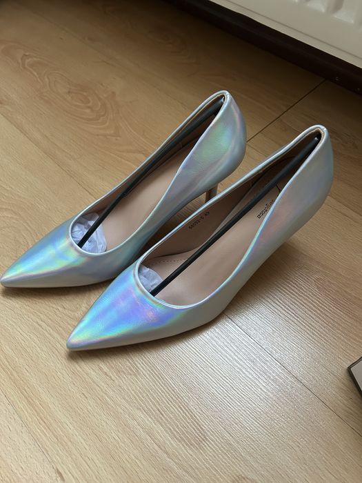 дамски обувки на висок ток