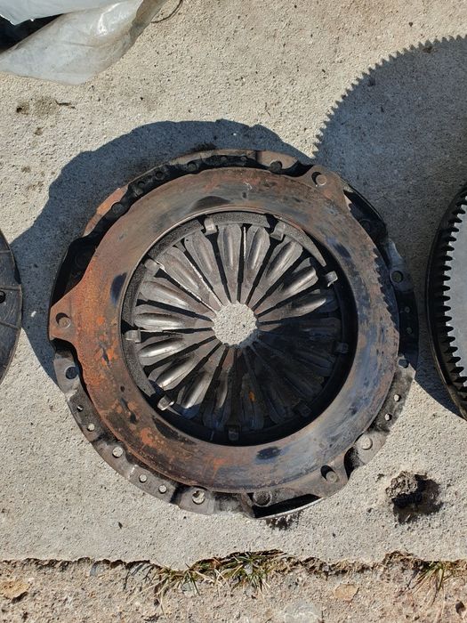 Съединител Мини Купър (R56) 1.6 S  Turbo  174 к.с. 
/Комплект/:
- Двум