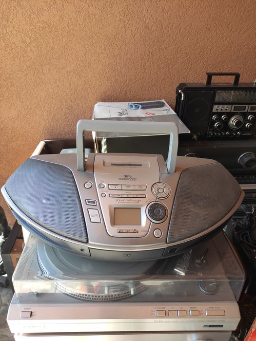 Panasonic model: RX-ES23