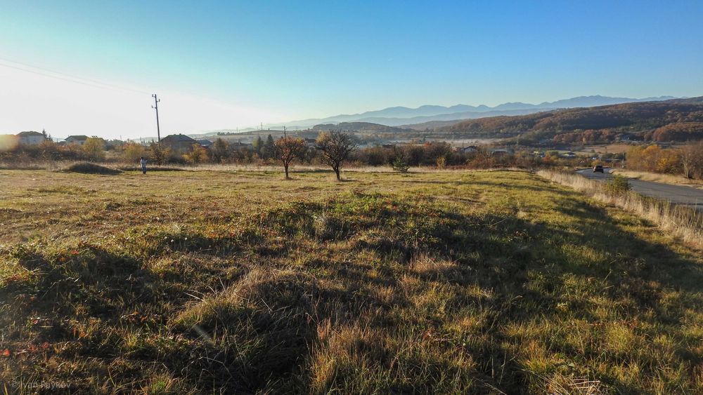 Парцел в София, област, с. Вакарел