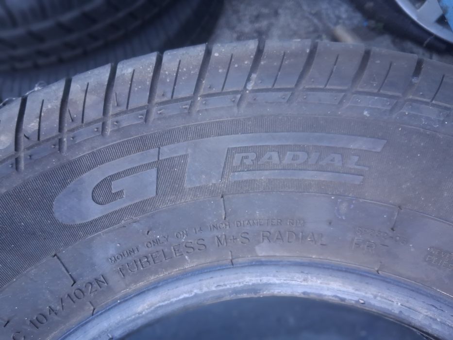 185 R 14 C за БУС  RADIAL  2бр летни дот 2021г