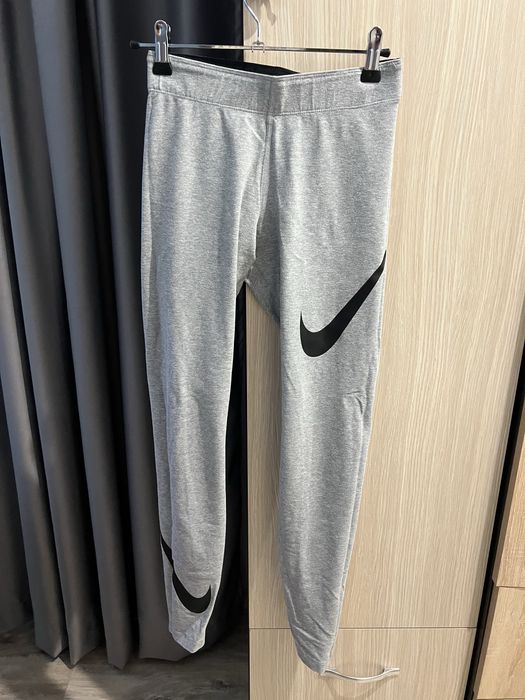 Клин бюстие Nike Flair