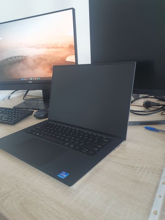 Dell XPS i7-12700H 16/512 ssd Nvme RTX 3050 Ti 15.6 FHD+ IPS