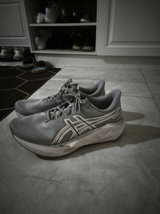 Asics novablast 5 ATC беговые кроссовки
