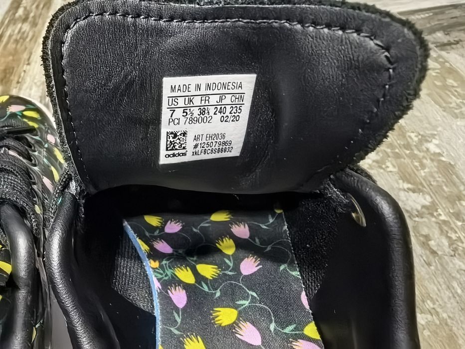 Дамски кецове Adidas Stan Smith