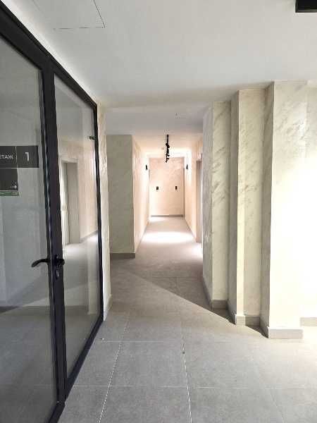 Продава се Тристаен апартамент в Пловдив, Тракия - 95 кв.м за 768 €/кв.м - Снимка #2