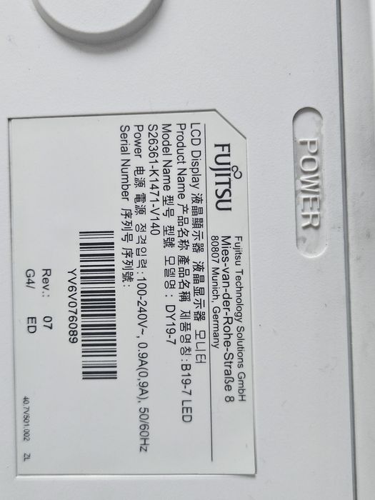 Монитор Fujitsu 19