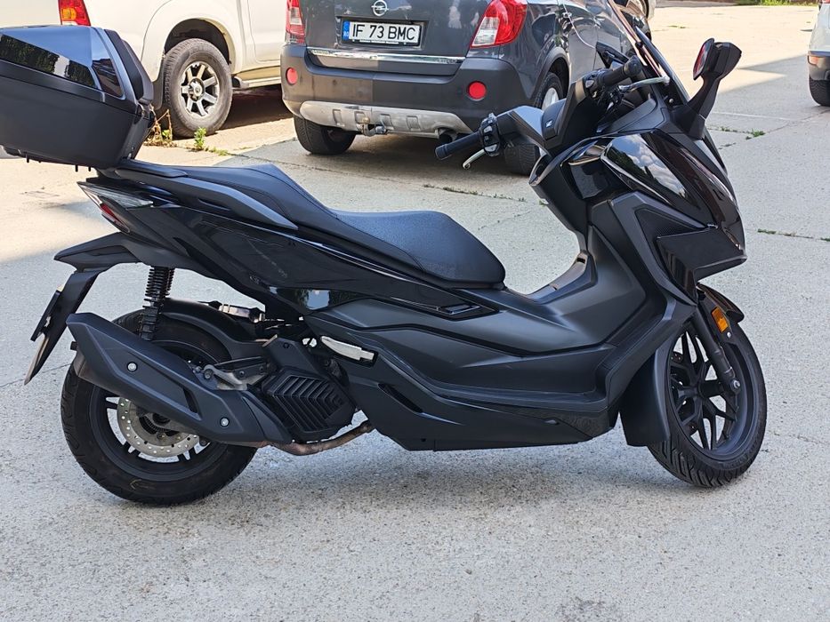 Honda Forza 125cc, an 2022, Proprietar, 4200 € Neg.