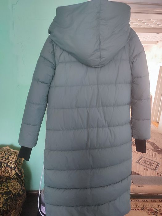 Продам пуховик зимний
