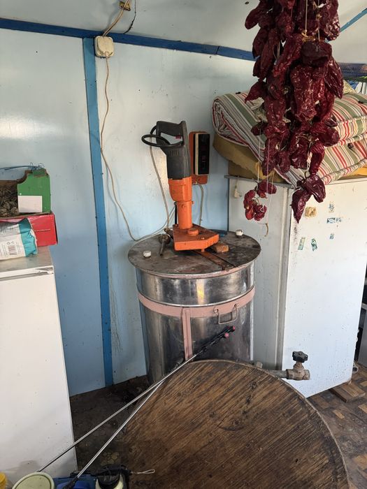 Фургон за пчелари