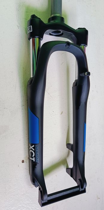 Вилка sr suntour