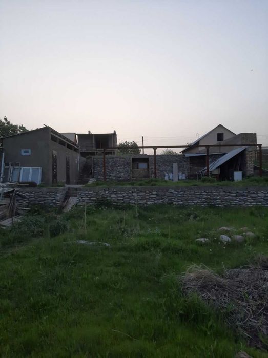 Продается  дача в Чирчике !