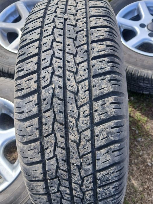 Продам шины с литыми дисками