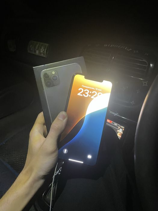 IPhone 11 pro max 64gb