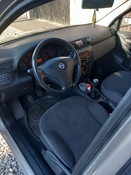 Vând fiat stilo 2003