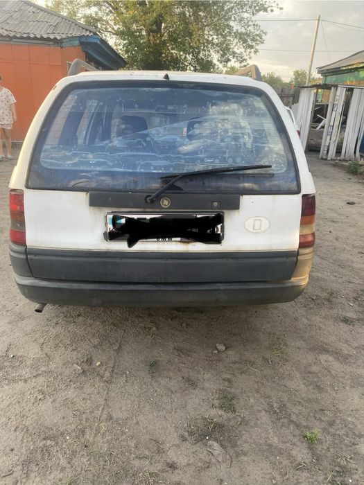 Продам машину опел астра