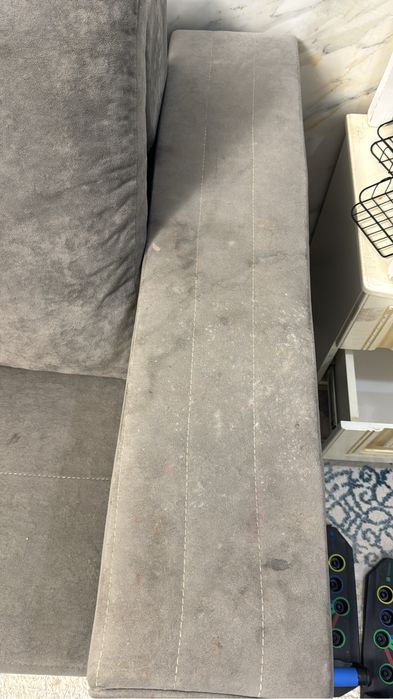 Продам диван, б/у, требует химчистки