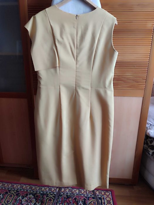 Платье элегантное новое р.54