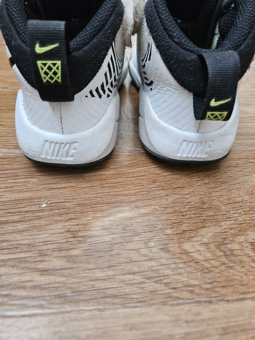 Кроссовки Nike, puma