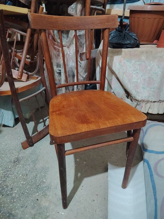 Продам стулья в хорошем состоянии