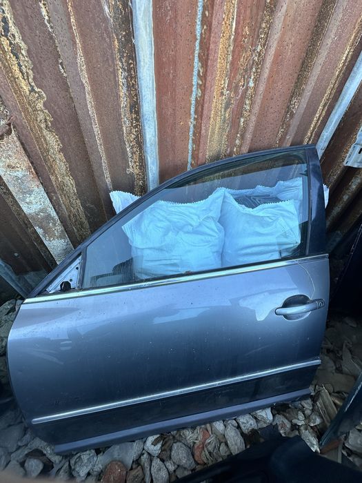 Шофьорска врата за VW Passat B5.5 – оригинална