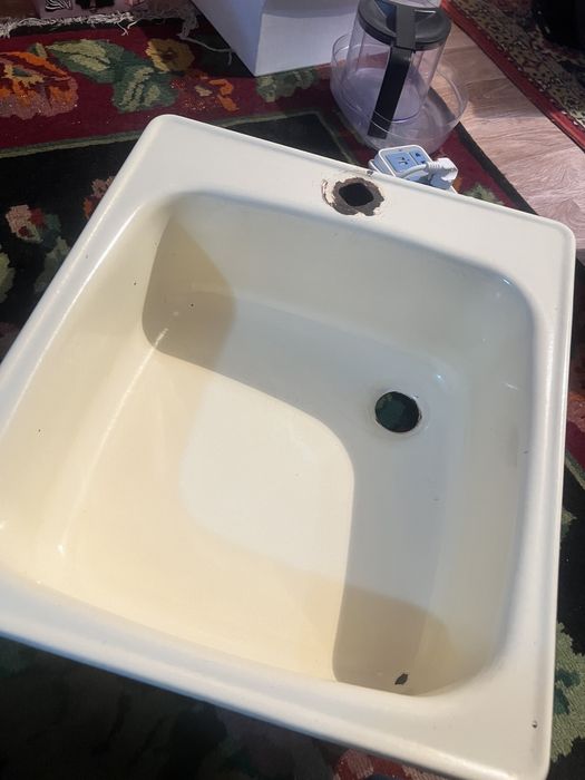 Раковина эмалированная . 3000