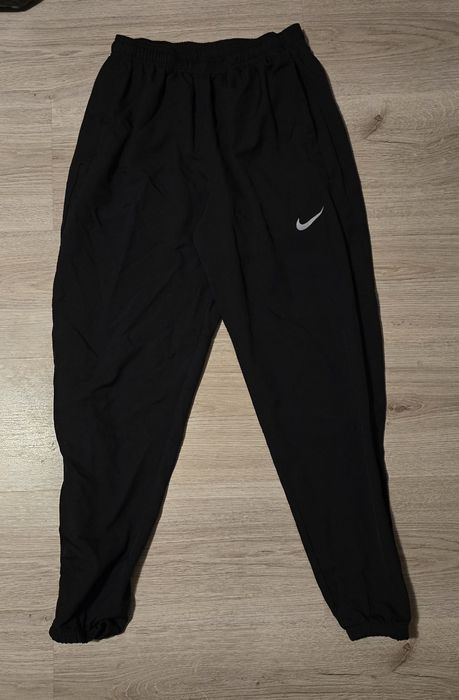 Nike анцуг S размер