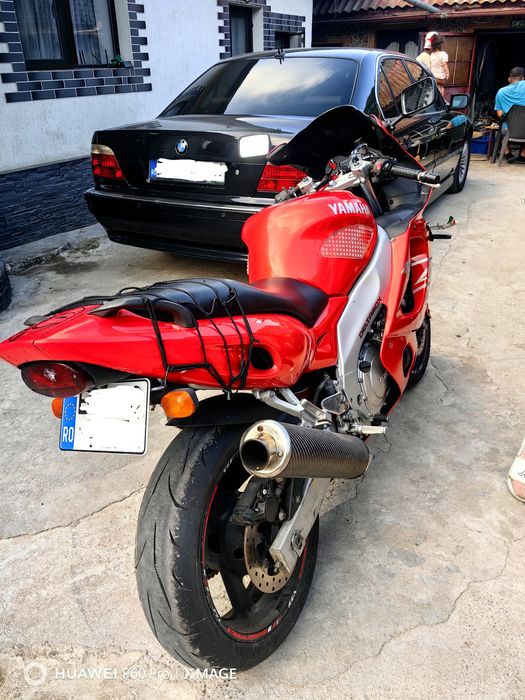 Yamaha yzf thundercat 600