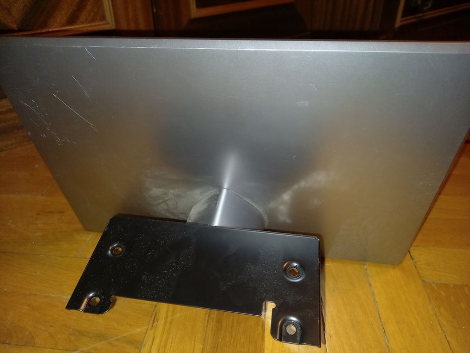 Поставка за телевизор