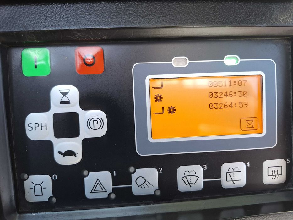 Електрокар Toyota 8FBE16T Дуплекс мачта със свободен ход - 3 300 мм