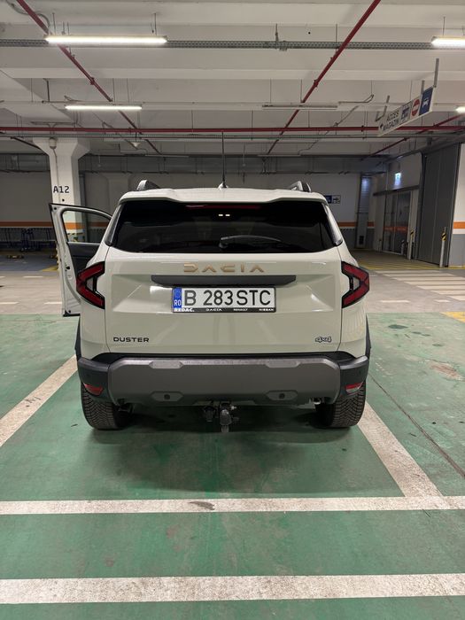 Duster 4x4, extra full options (incl parbriz incalzit) 23850  E cu tva