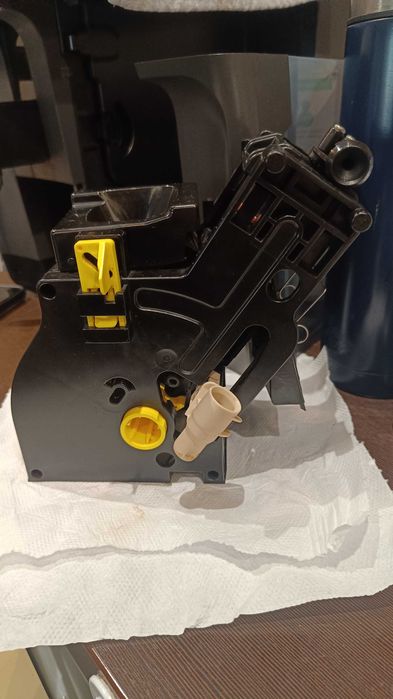 Кафемашина PHILIPS EP2224/10. Като нова.