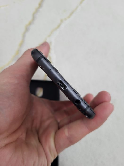 Samsung J 7 продам