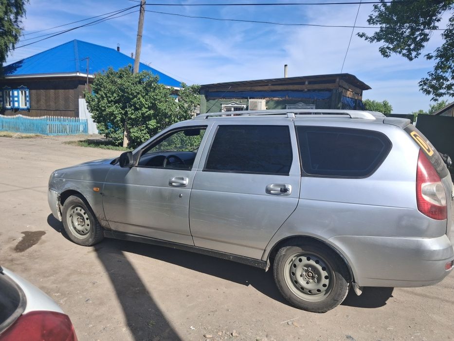 Приора универсал продам или обмен