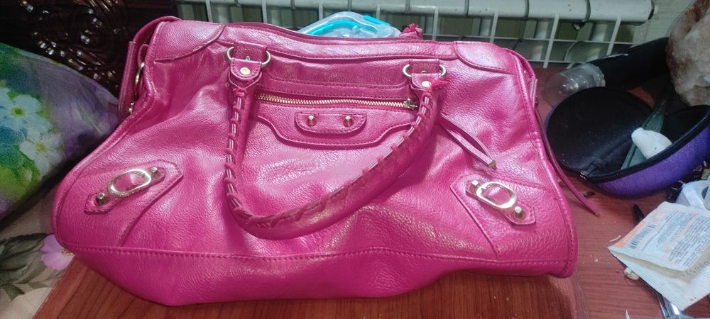 Продам сумки разные