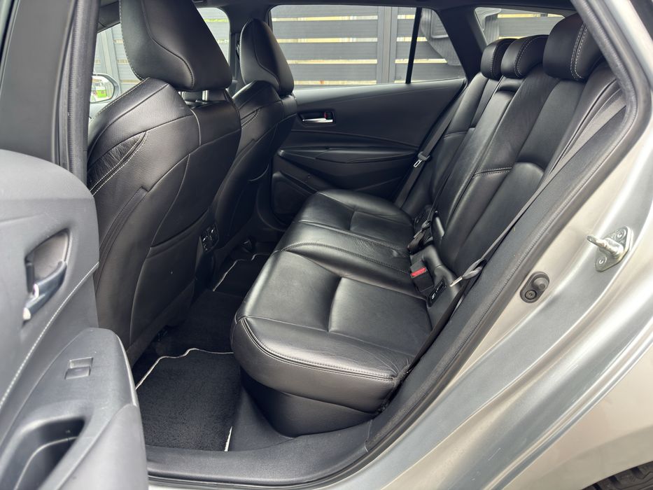 Toyota Corolla HIBRID 1.8 an 2023