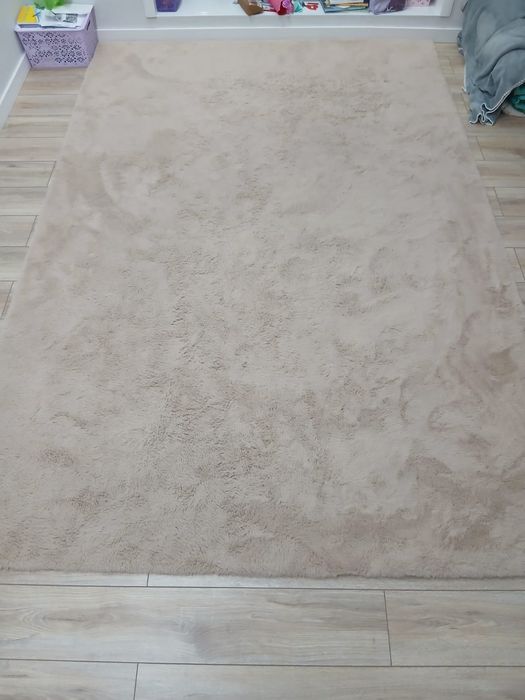 Меховый ковёр б/у